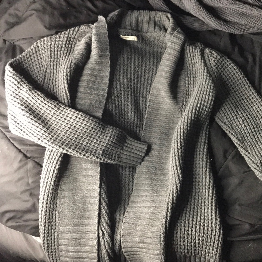Grey Old Navy Cardigan sweater